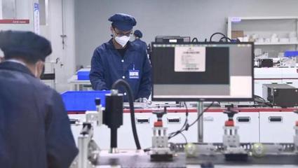 今日沙場(chǎng)秋點(diǎn)兵 項(xiàng)目觀摩團(tuán)實(shí)地探訪設(shè)計(jì)開(kāi)發(fā)新陣地